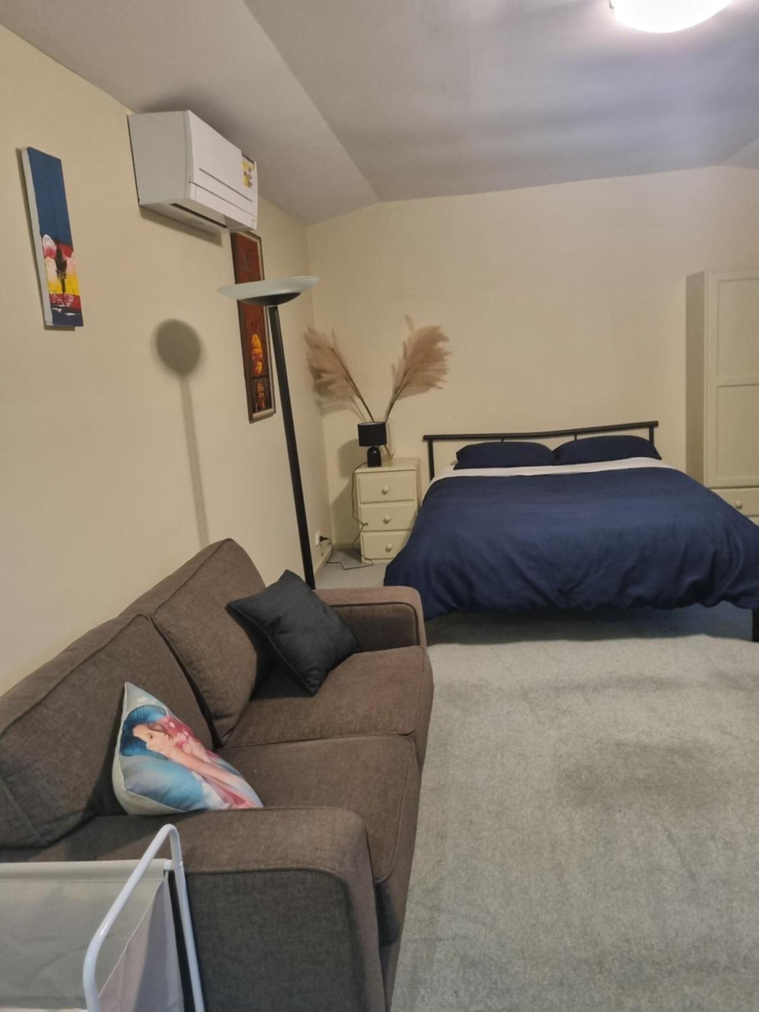 Garden Dreams Bungalow Blackburn Екстер'єр фото